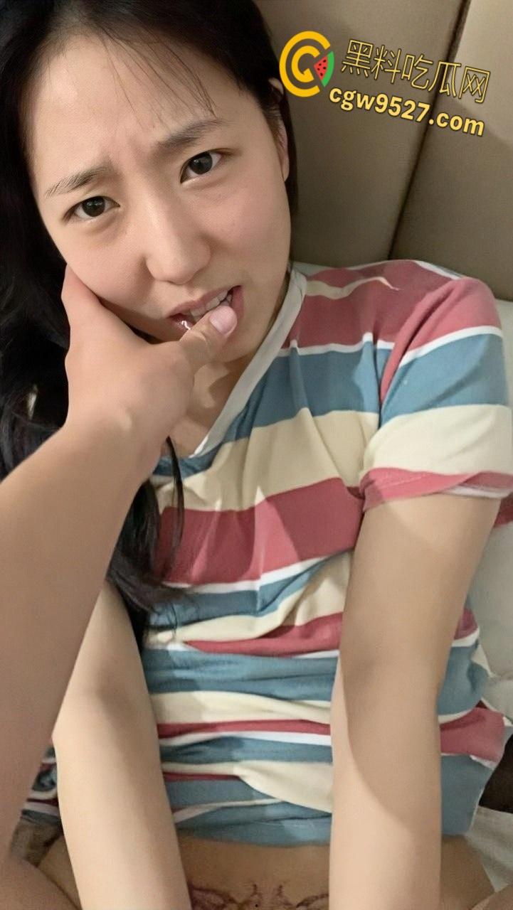 极品清纯嫩妹【郑念君】，顶级魅魔被男友疯狂后入，打桩爆操娇喘不止，小表情和娇喘声真带感！-3