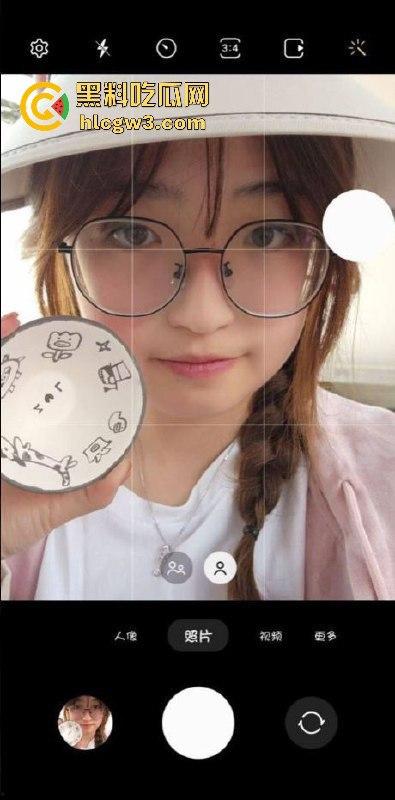 广西大专女学生【张可欣】私密视频外泄！学长曝光其吃鸡吧视频，女主疑受打击休学！-7