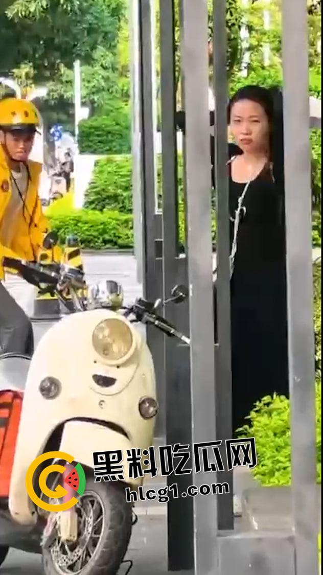 南宁爱情故事 外卖员和女友的街头感情纠纷 看来送再多外卖也留不住你-6