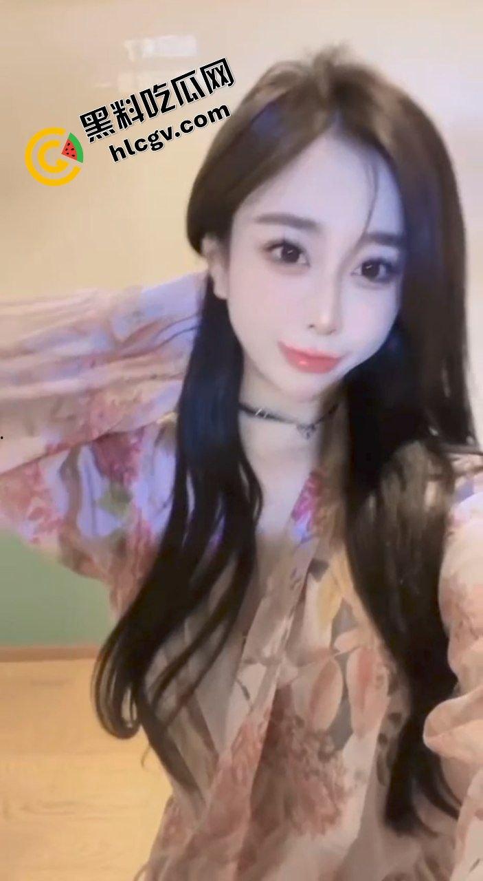 上海御姐骚鸡【柳青清】挤奶肉便器 奶量惊人!与大哥酒店激情做爱 独家流出!-2