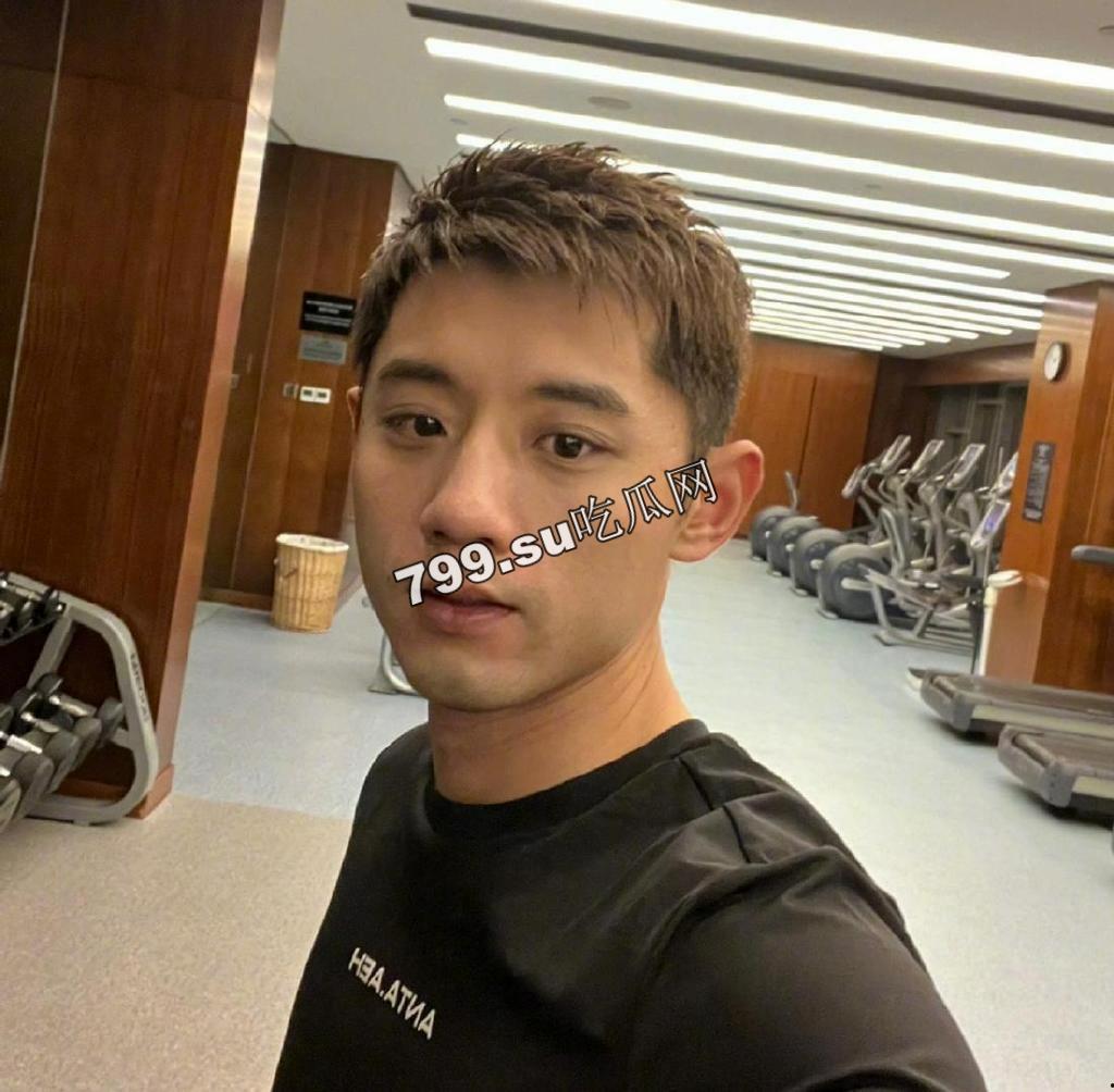 明星热瓜 张继科赌博欠债 拿前女友景甜私密照抵债 绝密视频流出-8