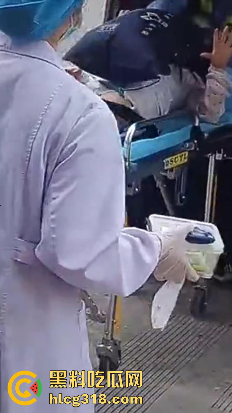 江苏吴江老猛男，70大爷火力全开，爆干妓女导致其颅内高潮，引发脑溢血当场抽搐死亡，太猛了！-6