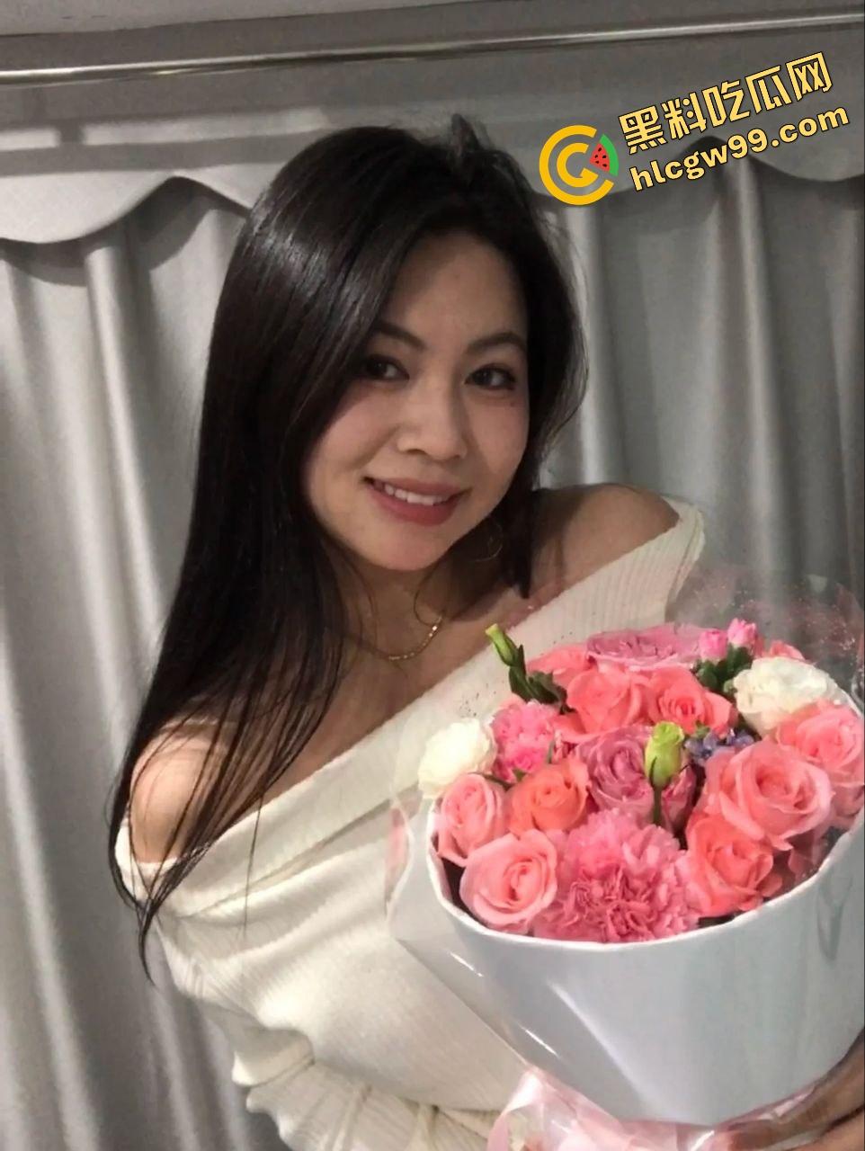 南昌大学肉感反差黑丝女大【郭雨妍】撕破黑丝玩具刺激骚逼,出租房男友暴力后操骚逼!独家曝光流出!-2