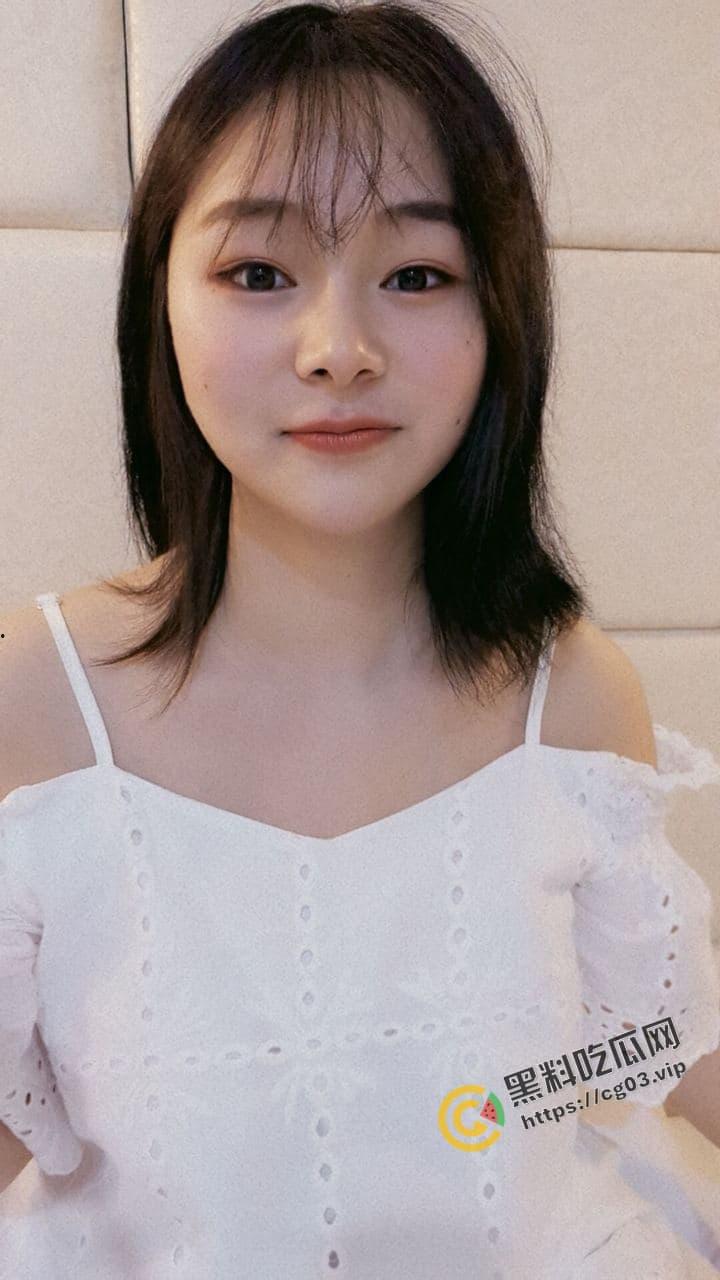 裸贷 借贷宝最新逾期 江苏苏州市 虎丘区康佳花园【张圣兰】海量生活照，裸舞，自慰，各种姿势手持身份证 视频流出-2