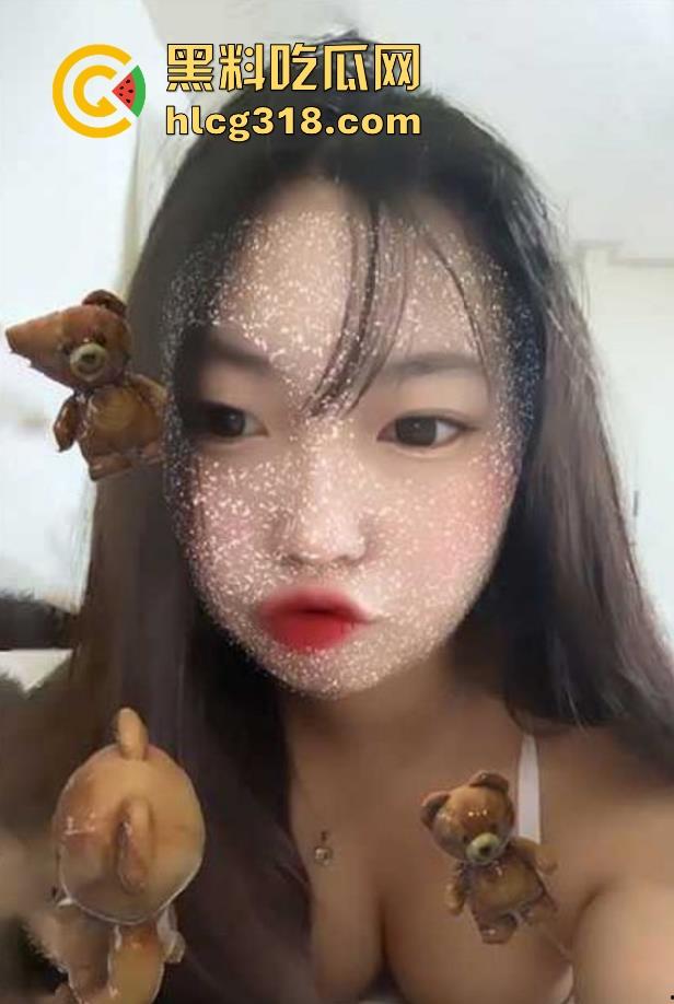 湖南长沙微胖巨乳【林嘉欣】与男友自拍性爱视频流出,极品馒头逼被大屌暴虐,淫水泛滥!-1