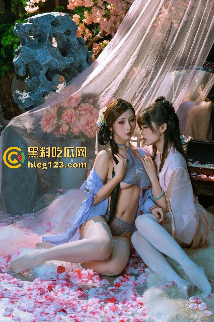 奶桃桃 x 轩萧学姐，双姬缠绵画面感爆棚，兄弟们收藏了吗？-8