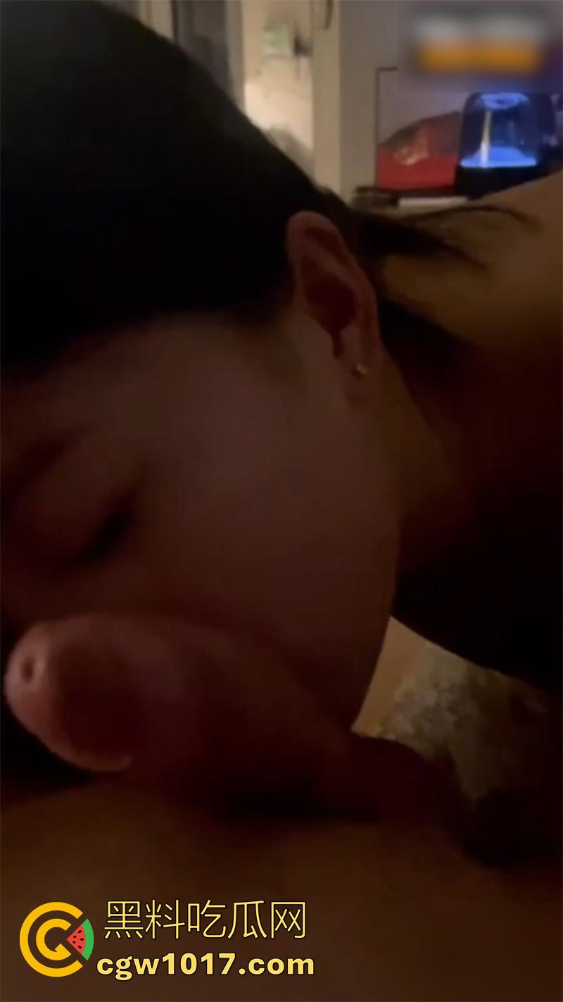 山东财经大学校花【陈晓音】被金主曝光，170cm身高长腿尤物，身材修长颜值甜美，私下竟是一个极品反差母狗！-5