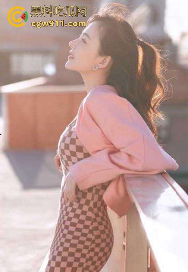 广州工商银行职员【蔡梦】利用身体上位,敬业金融女出卖身体勾搭老总,变身人肉榨精机混圈子!-1