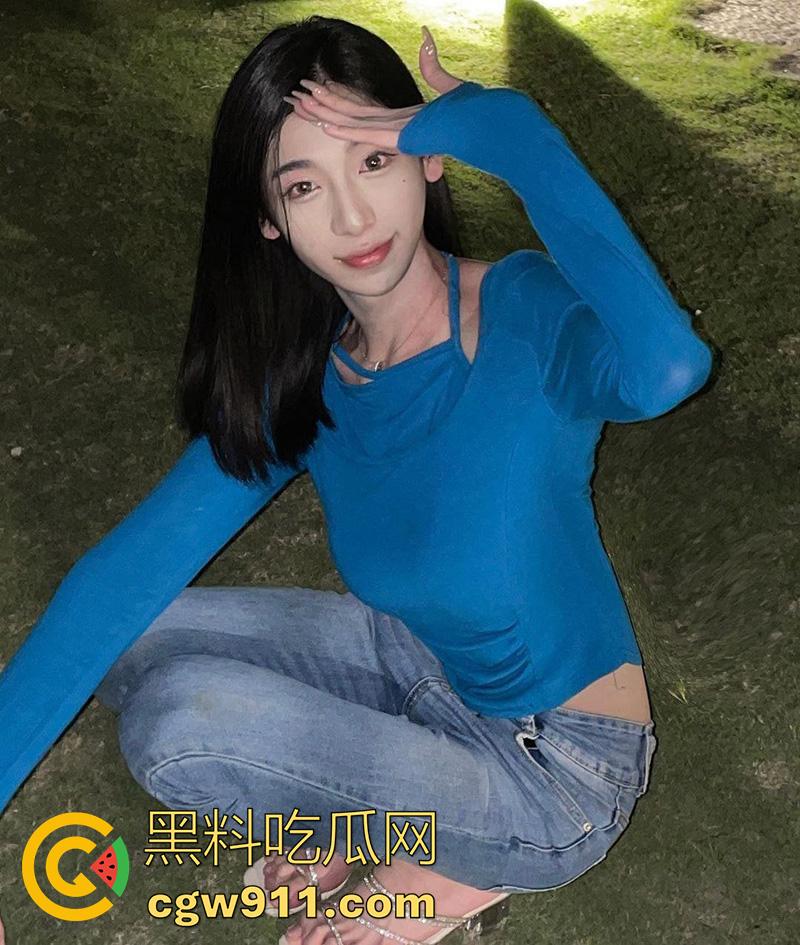 湖南财政经济学院，IG网红【夏思颖】被金主曝光，高冷女神私下，竟是淫荡骚气小母狗！-8