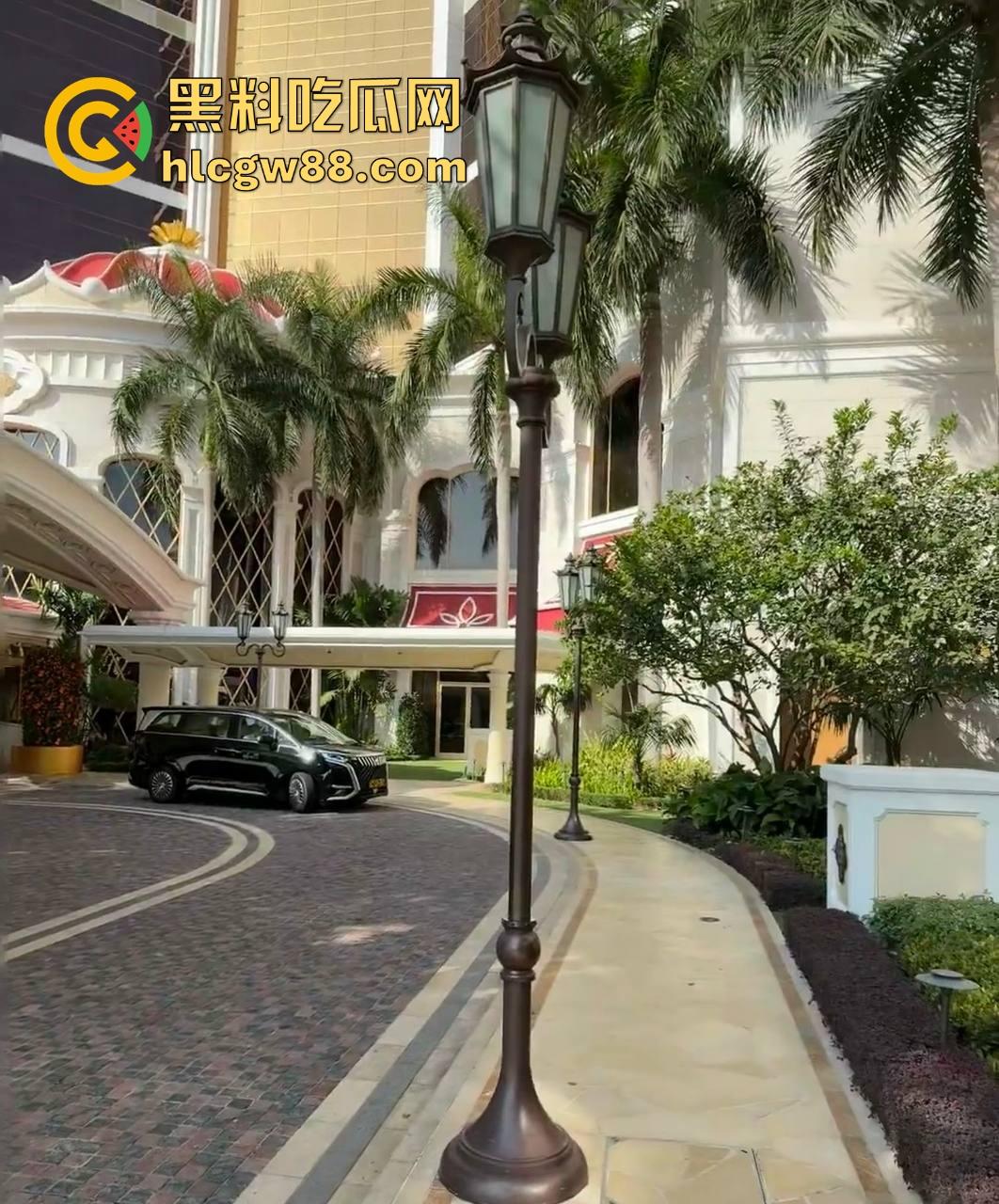 不是周杰伦!网传超一线男星澳门输十亿,大V爆细节,难道是黄晓明?-12