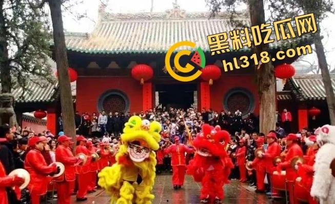 一手姑娘一手经，少林寺住持『释永信』不负如来不负卿，搂着美人念佛经，51个情人174个私生子！-8