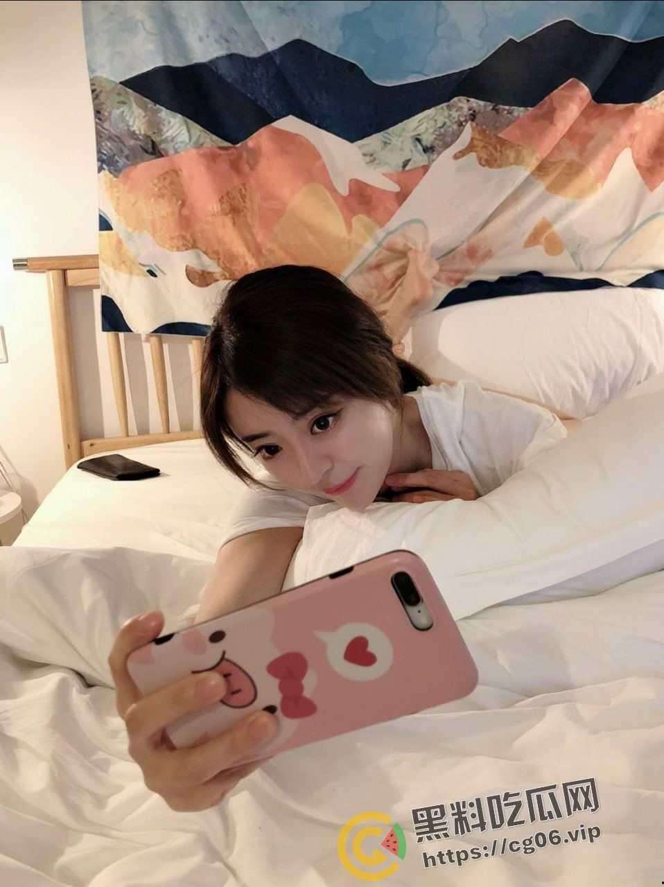 沧州绝色美女 小佟丽娅 私密视频流出 脂白如雪 妖娆无比 这下不用ai换脸了 佟丽娅都没你骚-8