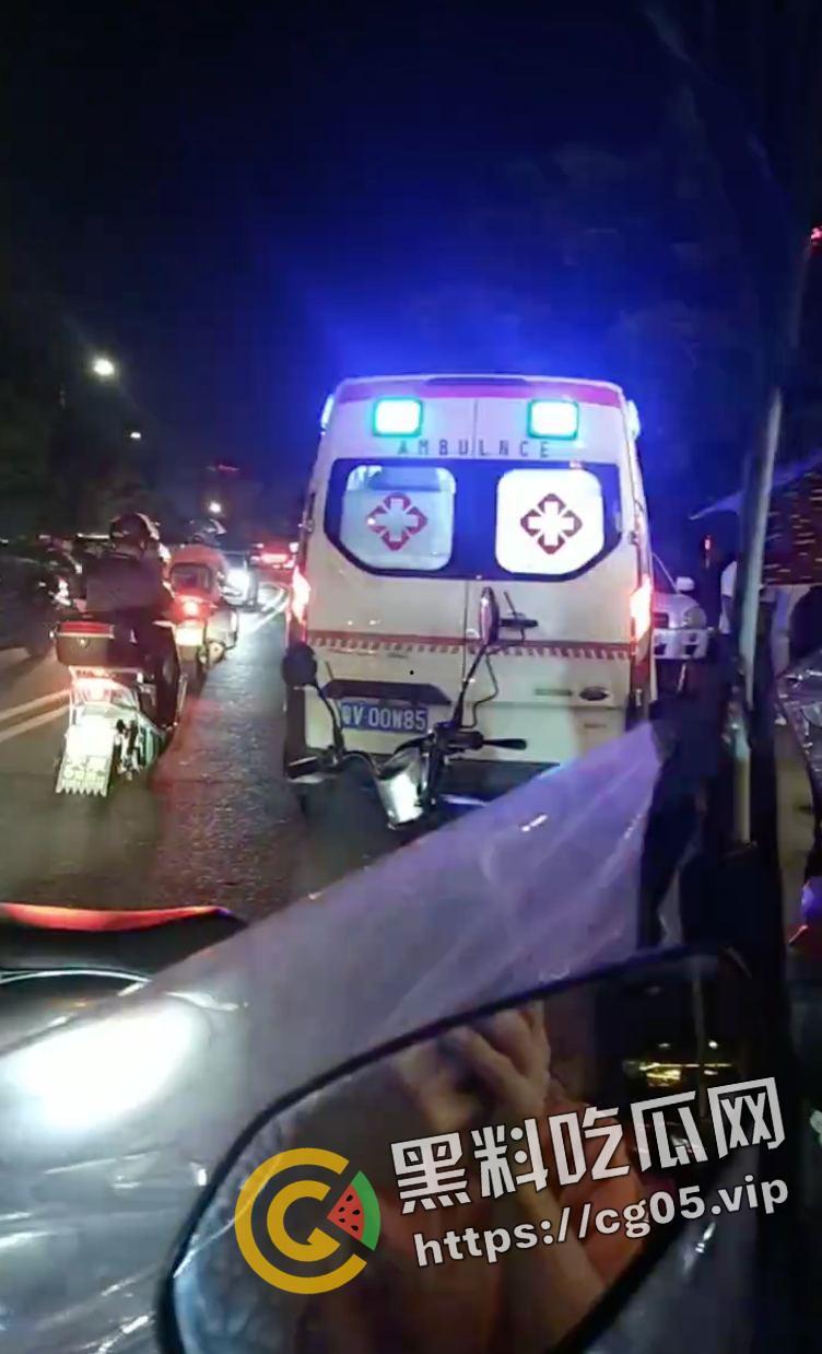 潮汕大南山 68岁老大爷嫖娼40岁少妇 心梗发作当场死掉 男人至死是少年-5