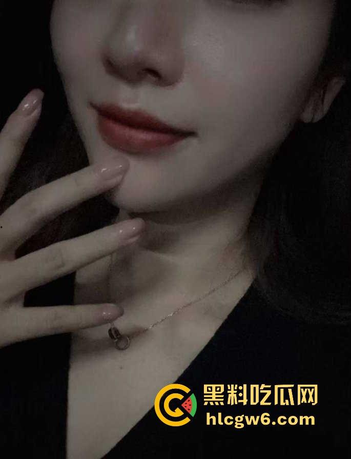 深圳北海粤宴老板娘【陈英梅】饭店营销新高度！发裸照抢客，勾引顾客尺度大开！-4