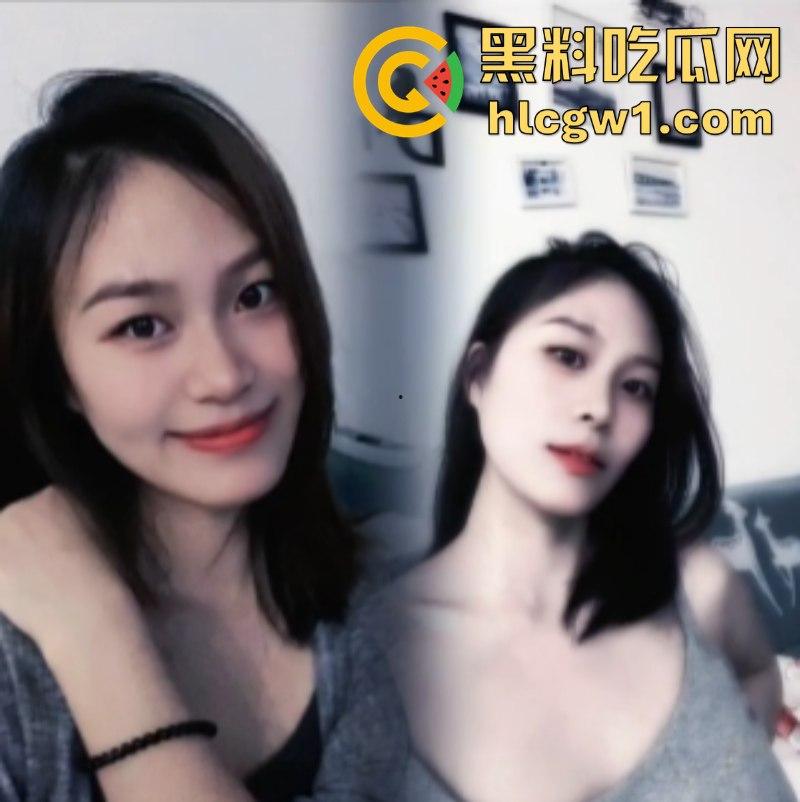 独家曝光！快手福利主播【胸照样凶】表面直播擦边 私底下粉丝付费一对一来者不拒 直接开会议视频裸聊自慰抠逼！-4