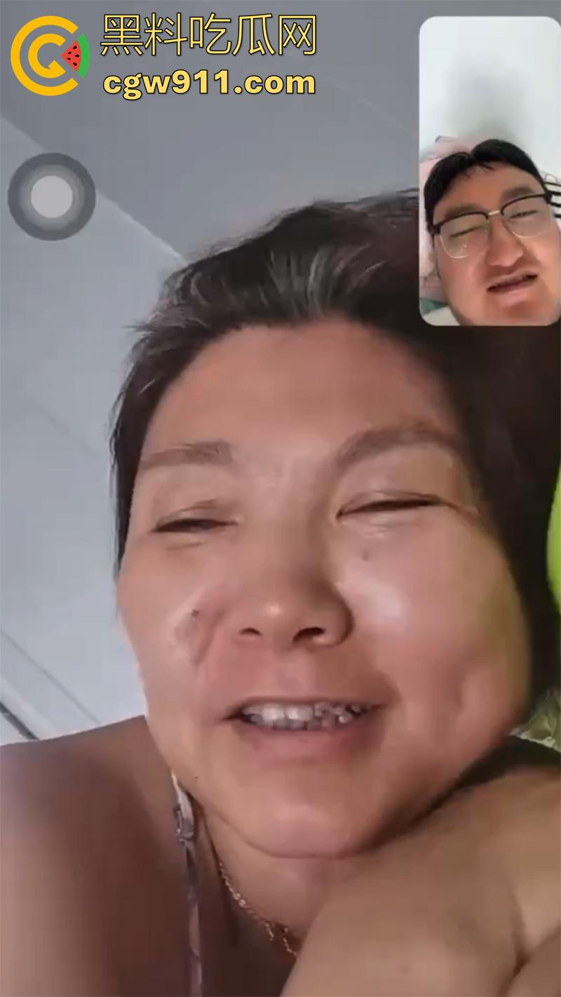 沈阳建筑大学研究生【左一飞】,恋母变态男,跟宿管阿姨谈恋爱,和50多岁大姨乱搞,都可以当你妈妈了!-8