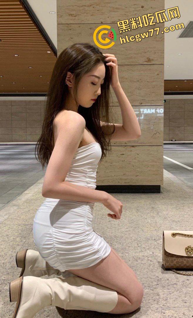 京城二院小护士『李敏』真空上班遥控跳蛋值夜班，查房都能被震到逼里流水！-3