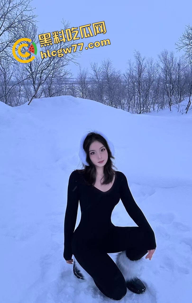 自以为是俄罗斯冰球运动员的女朋友，结果是他P站素材包里第N个中国女粉， 肏high了还无套！-3