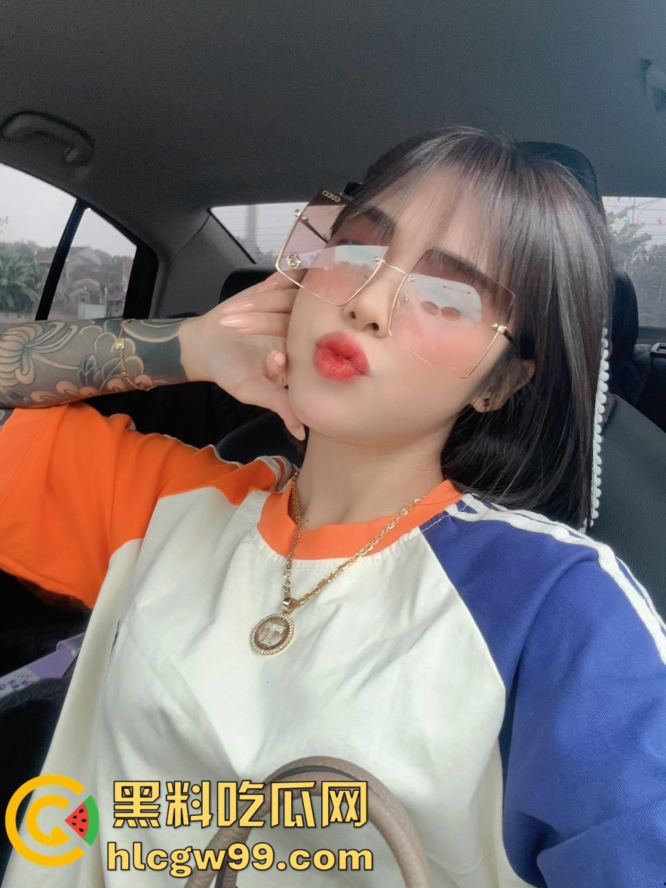 越南妹长期出轨浪荡成性,还被情夫发送私密视频挑衅,绿帽老公忍无可忍曝光私密视频-3