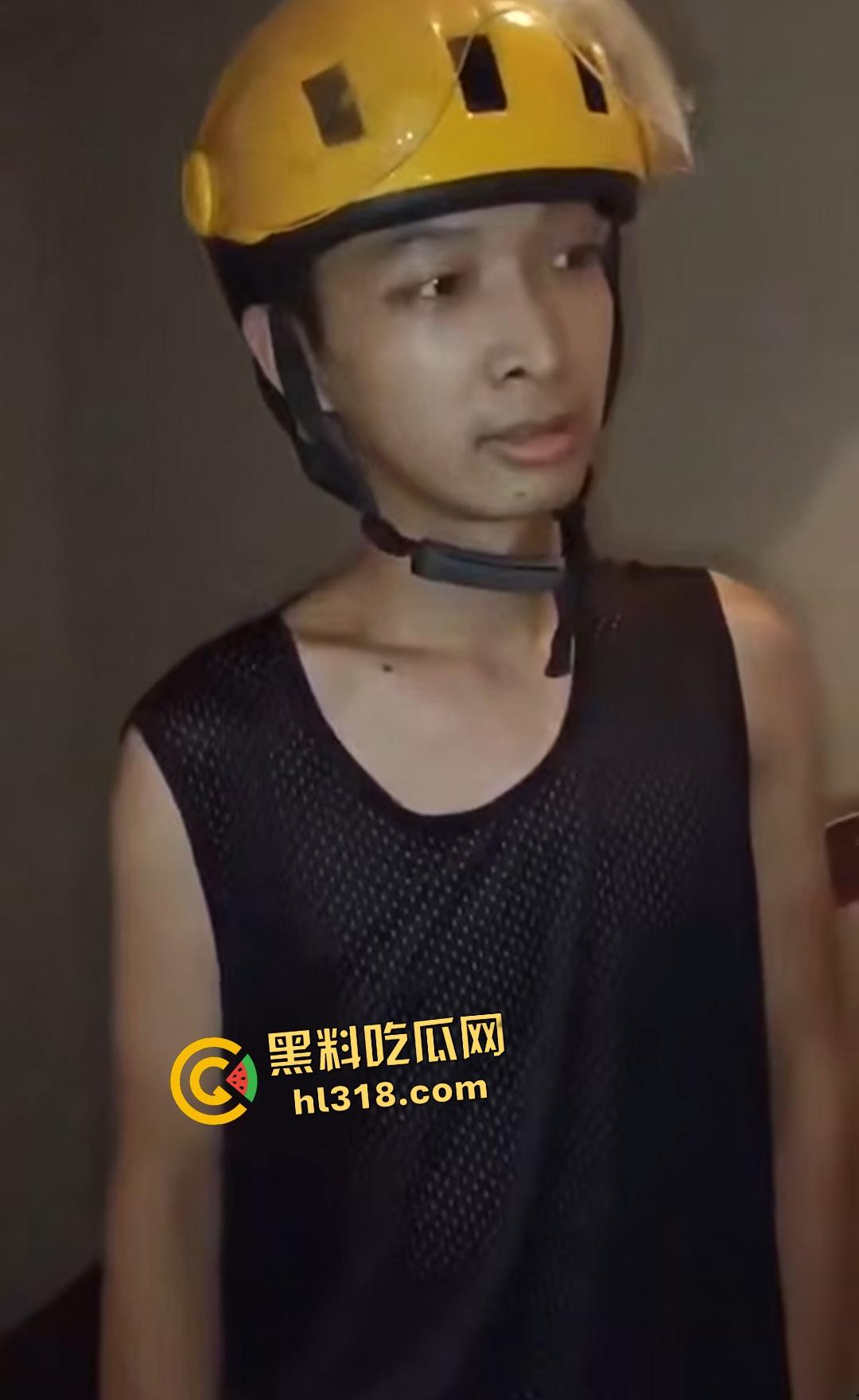 外卖小哥怒关水闸竟因为恶毒夫妻为白嫖退款PUA快递小哥,逼急狂徒挥刀抹颈,偷鸡不成血溅当场!-5