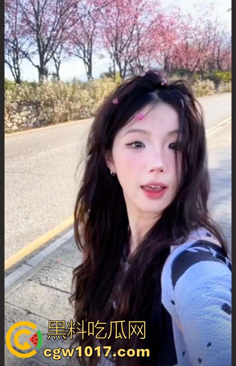 骑行圈的女神【白兰鸽的事】翻车大戏！和大哥撕逼后被怒爆性爱视频，原来床上就是一条骚母狗！-3