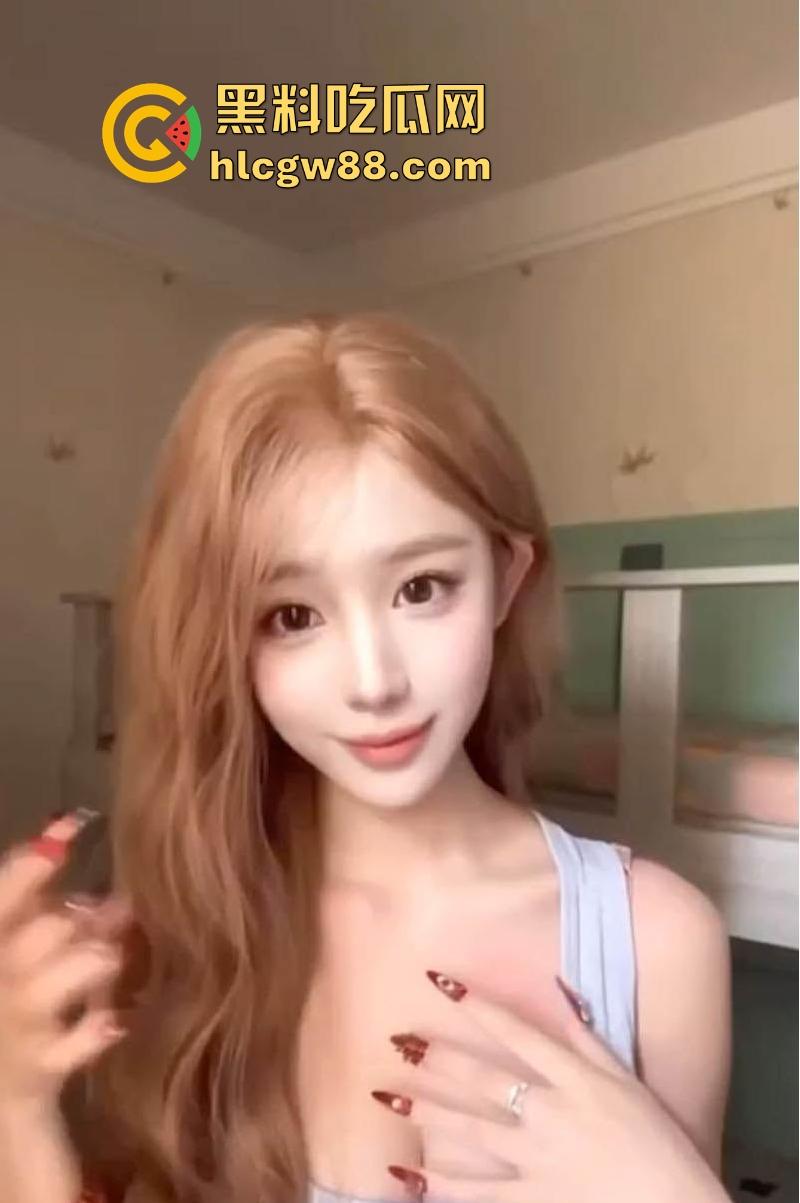 抖音高颜值网红【sakura】不雅自拍流出 立着女同人设约炮不同男人 粉嫩酮体爆炸身材看的欲罢不能!-5