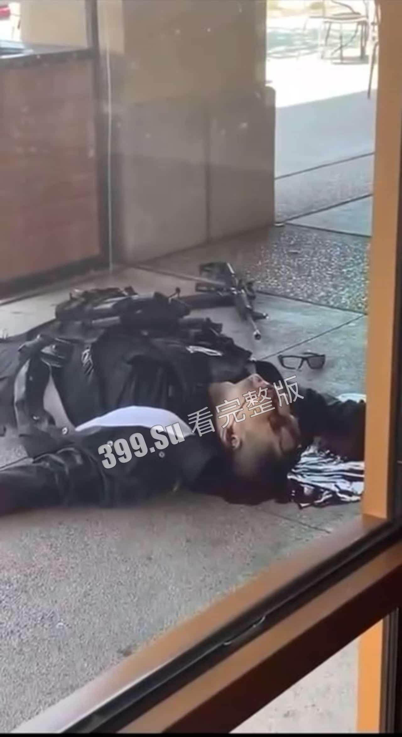 枪支 暴力 自由  国外年轻人身体就是好，倒头就睡-5