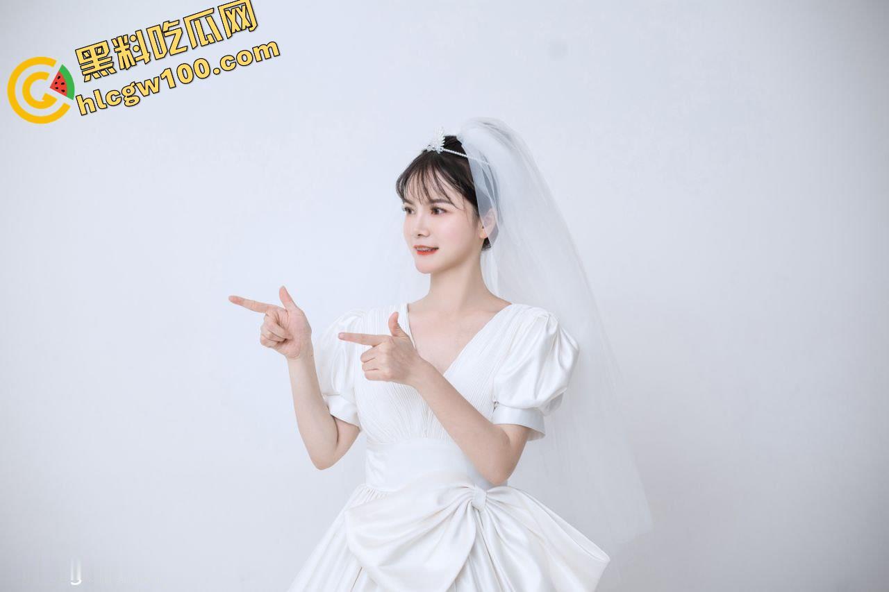 广西母狗【林楠楠】婚后出轨，钟爱女上后入，主打一个一插到底，被操到喷尿射一屁股-2