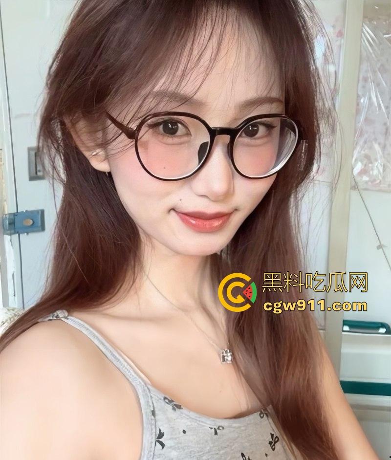 东北大学大一母狗【赵一奕】身穿情趣装和男友疯狂做爱,无套爆操谁知私下是条饥渴母狗!-4