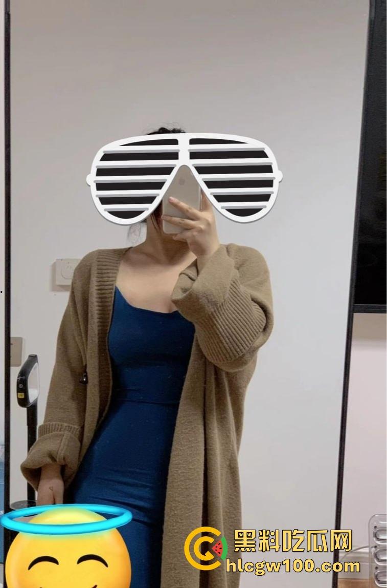 气质嫂子以身抵债，肉体500一次相当公道，老公欠债还不上，嫂子主动肉偿，乡里乡亲全来帮忙了！-8