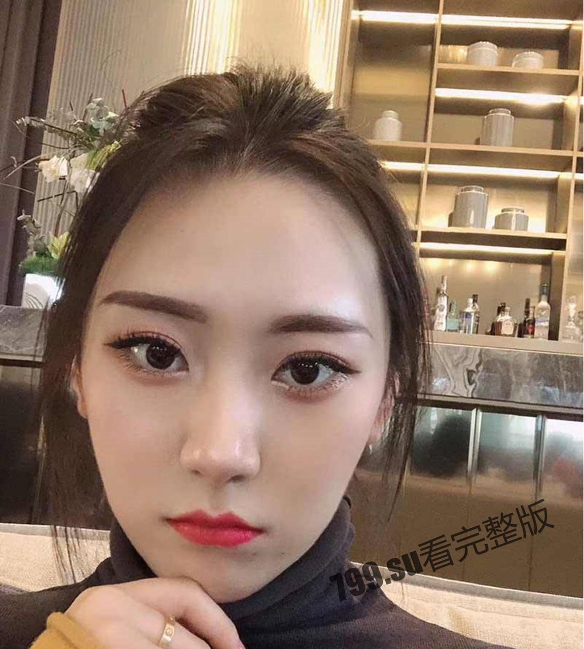 【网曝门事件】超靓东航空姐 韩 X 和男友性爱私拍流出-5