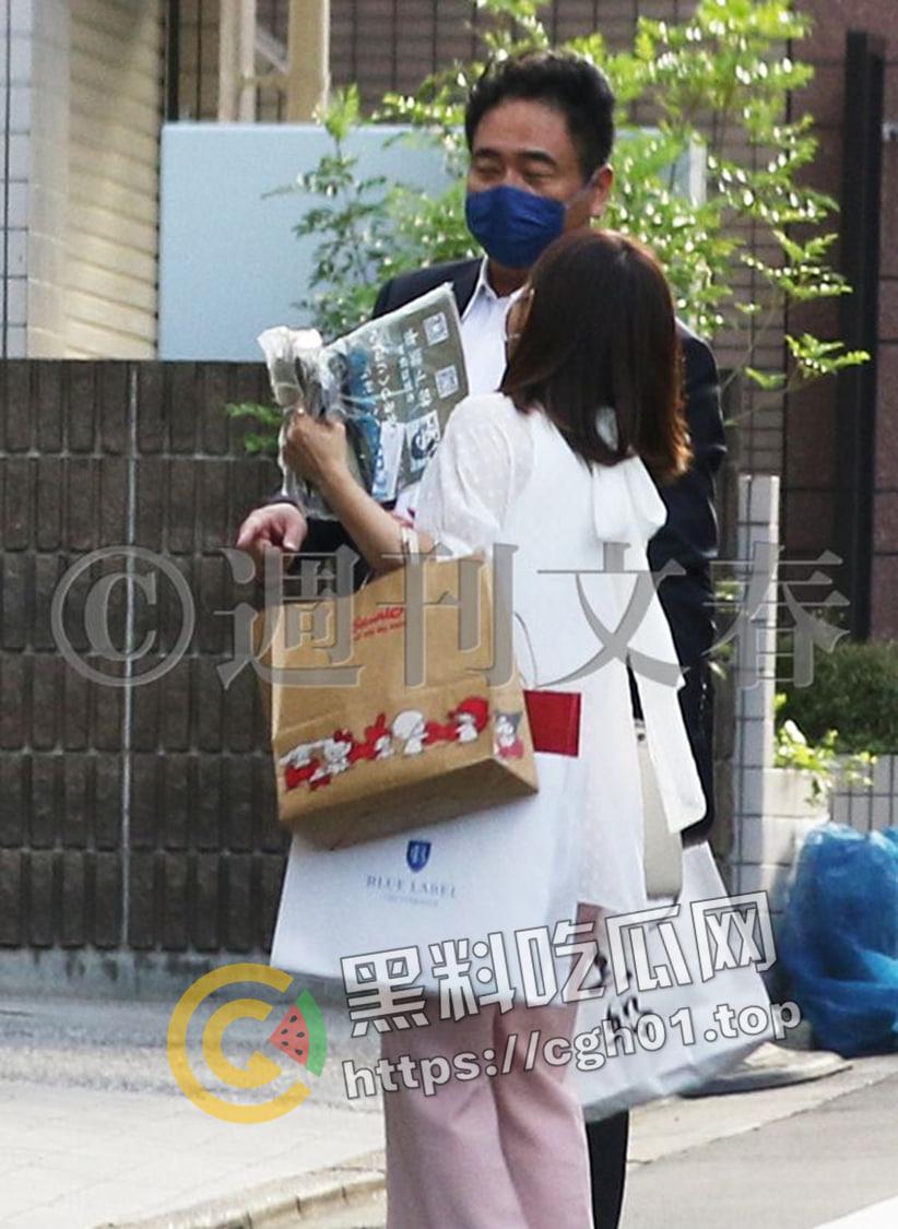 日本政府后院起火！海外110干部福建美女美色拿下日本议员 和首相吃饭 打入日本政府-3