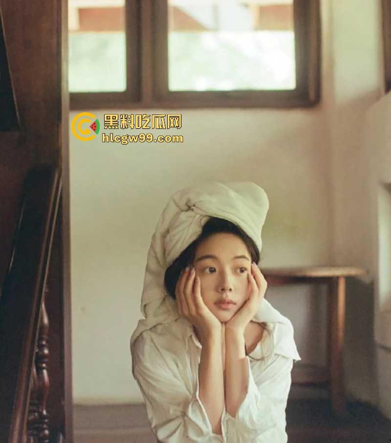 夜店巨乳美女身材炸裂，极品身材陪酒到烂醉，包厢内给老板口交骑乘，把老板玩爽了全程骚气满满！-7