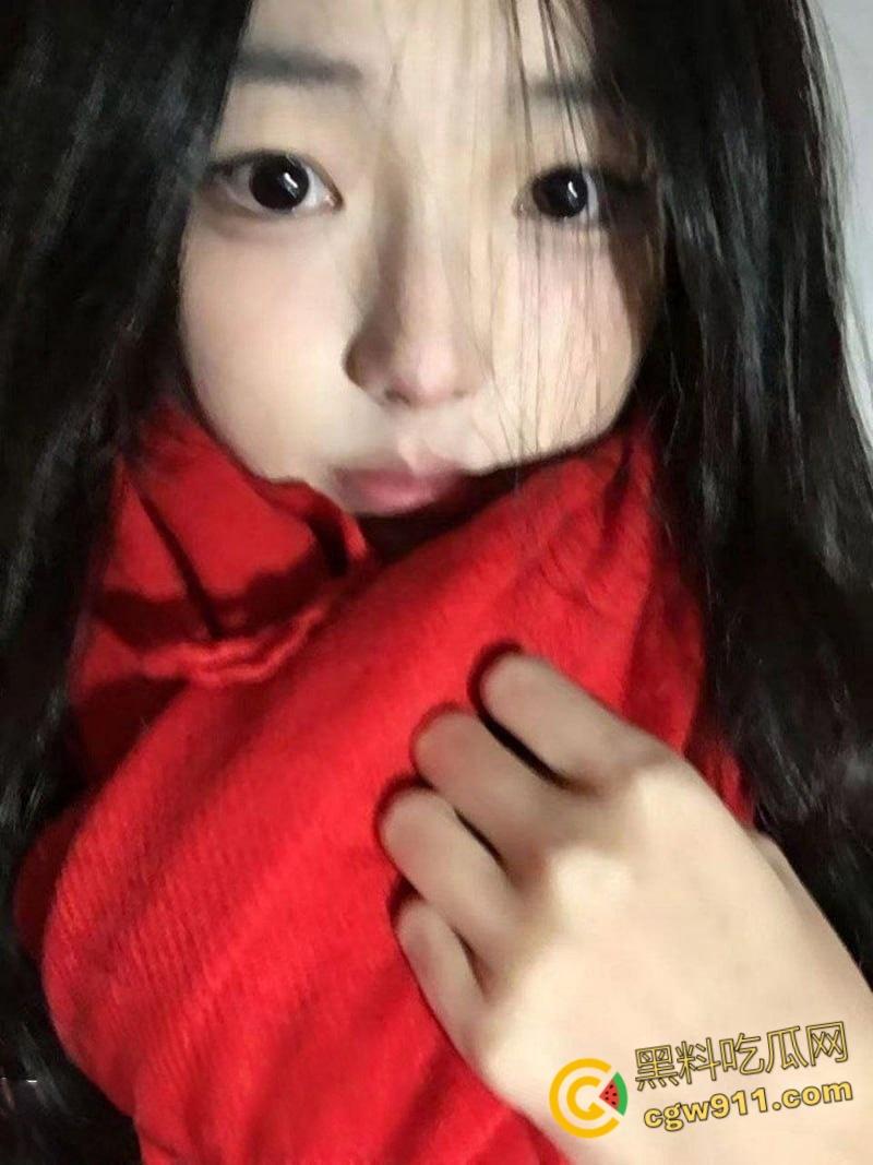 天津大高颜值系花【文佳怡】，酒店做爱视频曝光，骑脸强制口交，无毛骚穴一览无遗，无套爆操刺激十足！-1