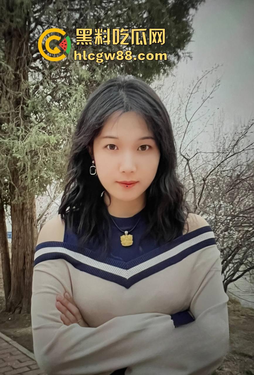 陕西渭南师范学院 陈小雨 背着男友出轨还惨遭炮友曝光 现在是全校出了名的肉便器！-2