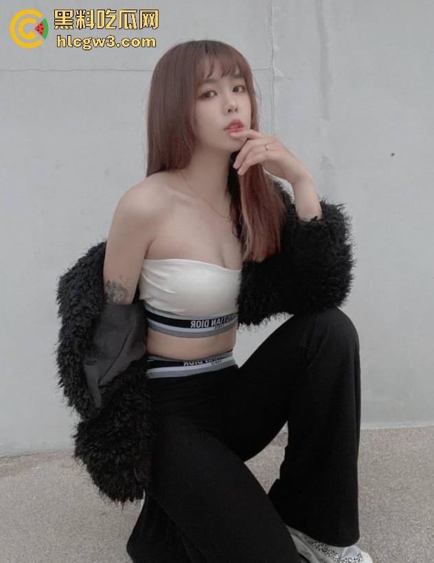 极品巨骚台妹自拍视频外泄！大胆自嗨骚姿势，全程高能让人看了欲罢不能！-1