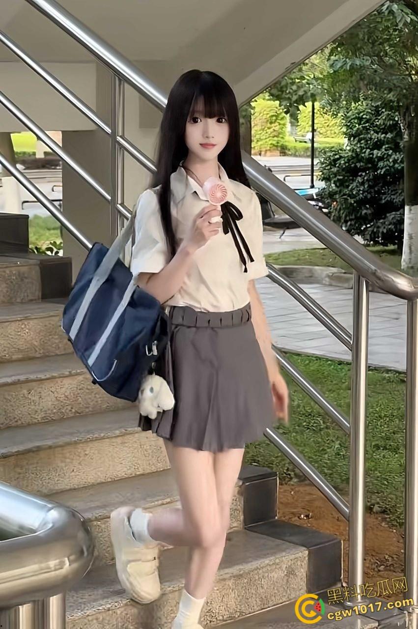 抖音擦边网红【kk饿了】，知三当三与原配对峙装糊涂，反手告密背刺，大量不雅视图曝光实锤！-4