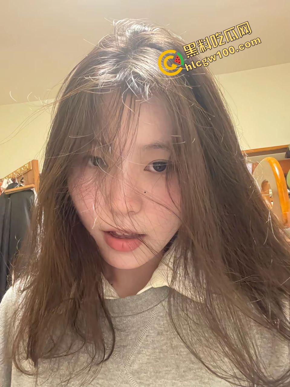 浙江温州反差骚鸡母狗精盆『宁佩瑶』跨年夜元旦激情口交操逼性爱！打响新年第一炮！原创独家流出！-5