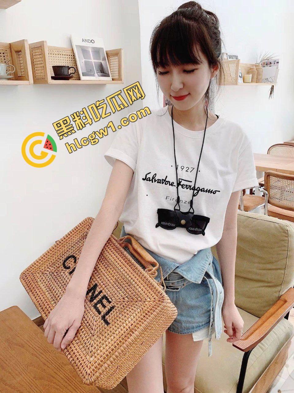 抖音穿搭女博主小网红『Cupper』乖巧玲珑的小炮架 猛男暴力插逼 独家流出！-3