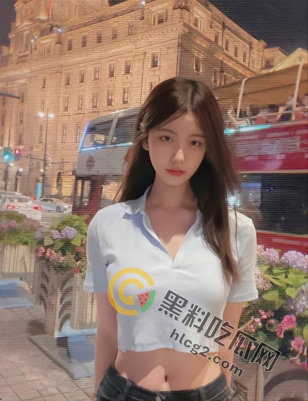 青岛高三美术生「周若南」被黑皮体育生操到叫爸爸，顶级颜值身材暴露！-1