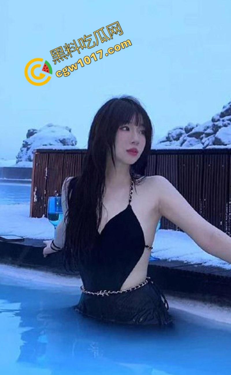 江苏女神【薛颜琪】约炮视频曝光！骚浪淫态，深喉技巧丰富，横流白浆，极品尤物欲仙欲死！-3