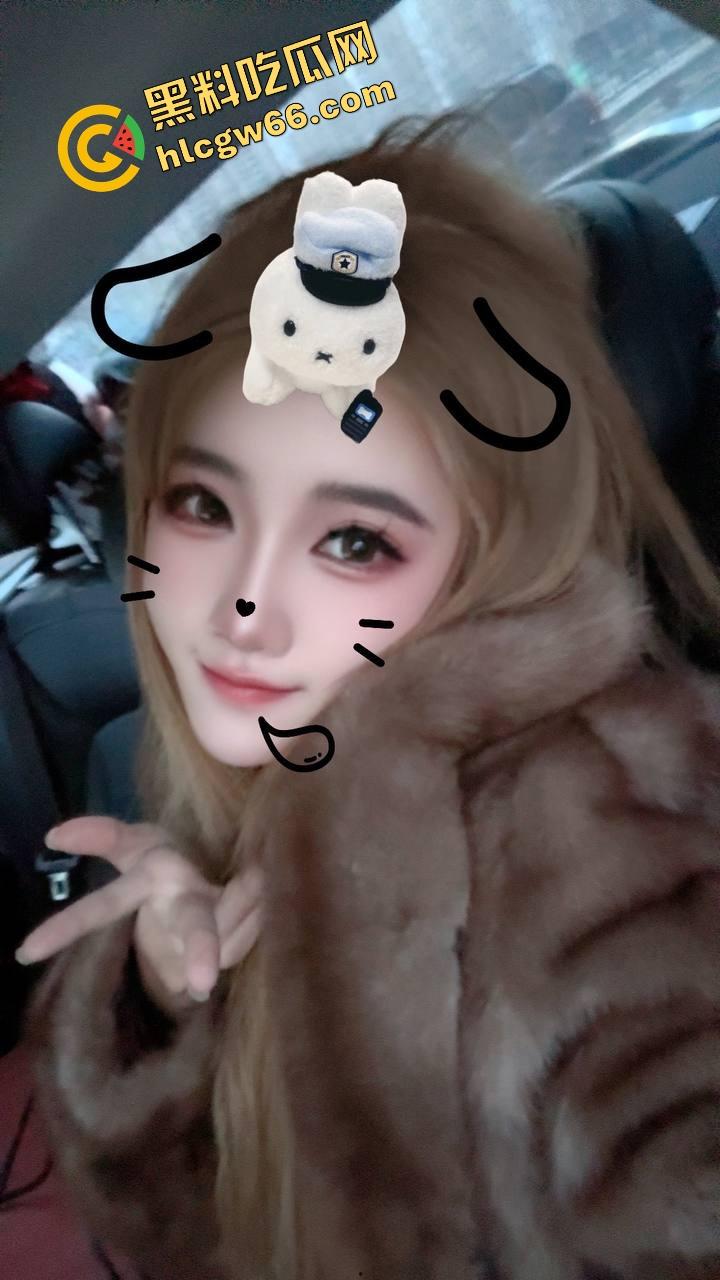 四川刚毕业学生妹『袁梦』化身母狗战士,校服做爱洗手间无套后入、颜射舔精全都安排!-2