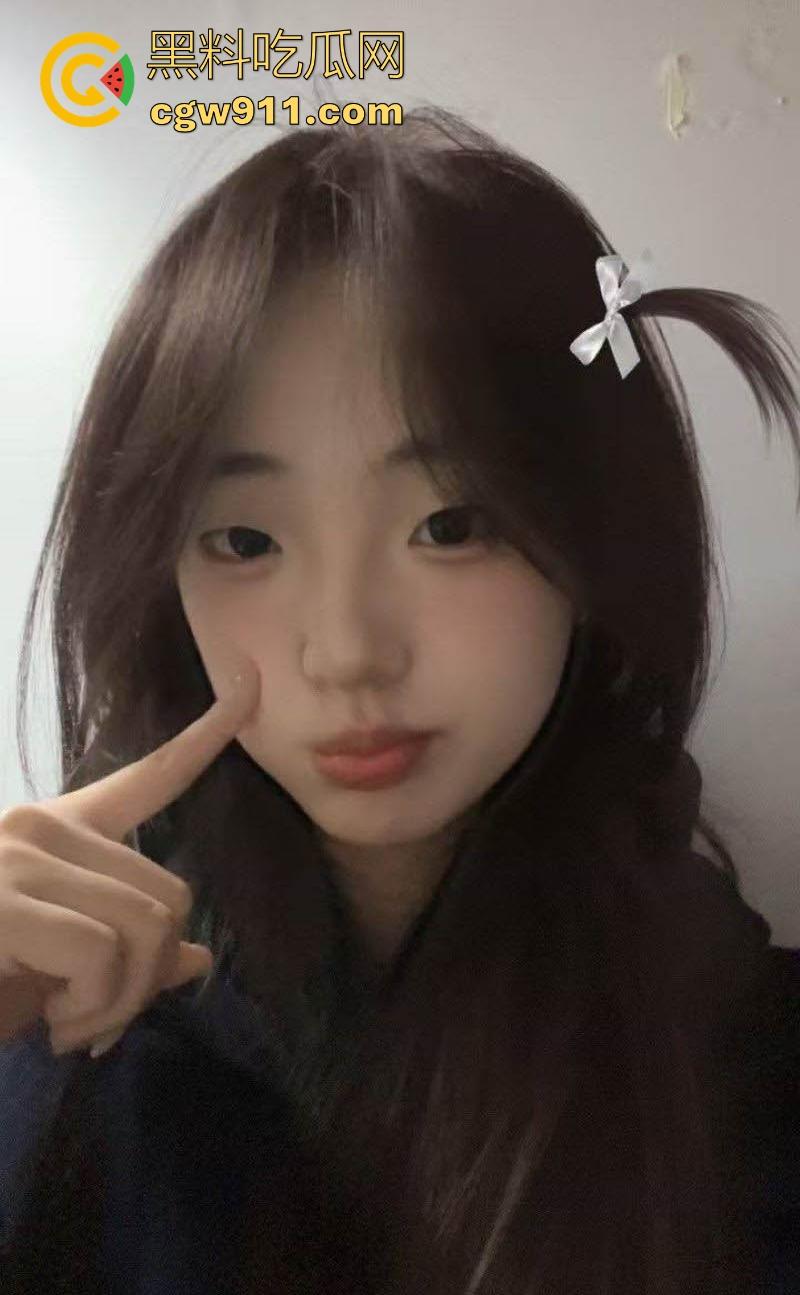 甘肃农业大学清纯学妹【秦文静】卖逼圈钱万人骑，知三当三破坏家庭，被金主后入狂干翘臀高潮迭起！-5