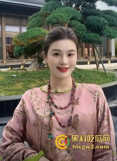 网友被大屁股富婆十八万八包养一个月如何呢 都已经到了要吃药的地步了！-2