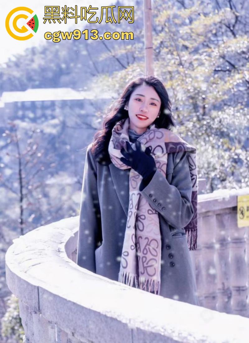 杭州师范气质尤物【陈绍熙】,遭前男友泄密不雅视频,白天女神晚上淫娃,那一脸的享受高潮感简直没谁了!-1