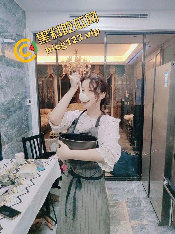 抖音推特御姐【禧阿妹】3P肛交私密流出,情趣自慰被炮友狂干画面火辣!-1