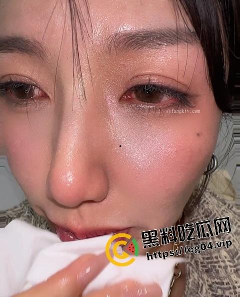 站住!让老夫来帮你做一下核酸检测 在让老夫好好给你检查一下有没有蛀牙-5