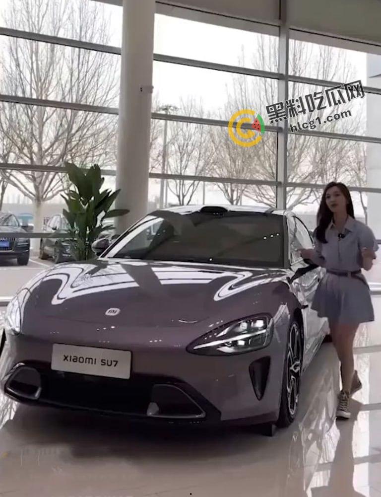 京爷豪掷30万买小米SU7 只为操极品长腿辣妹人妻女销售 无套内射视频曝光！-2