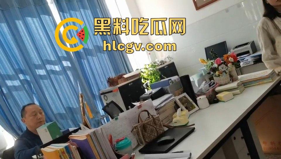 宜宾江安教师事件闹大！县政府限制老师自由，管教书的，放任直播傻逼？-9