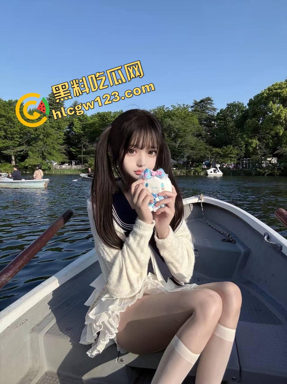 听话小母狗大学妹被包养全过程曝光，奶小屁股翘，一吃就出水操她比吃燕窝补，水多叫甜不粘人！-8